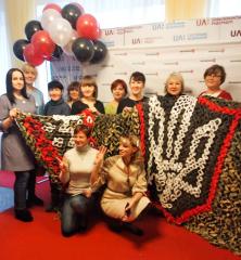 Волонтерки Кам’янського отримали відзнаку на щорічній премії «Євромайдан SOS»